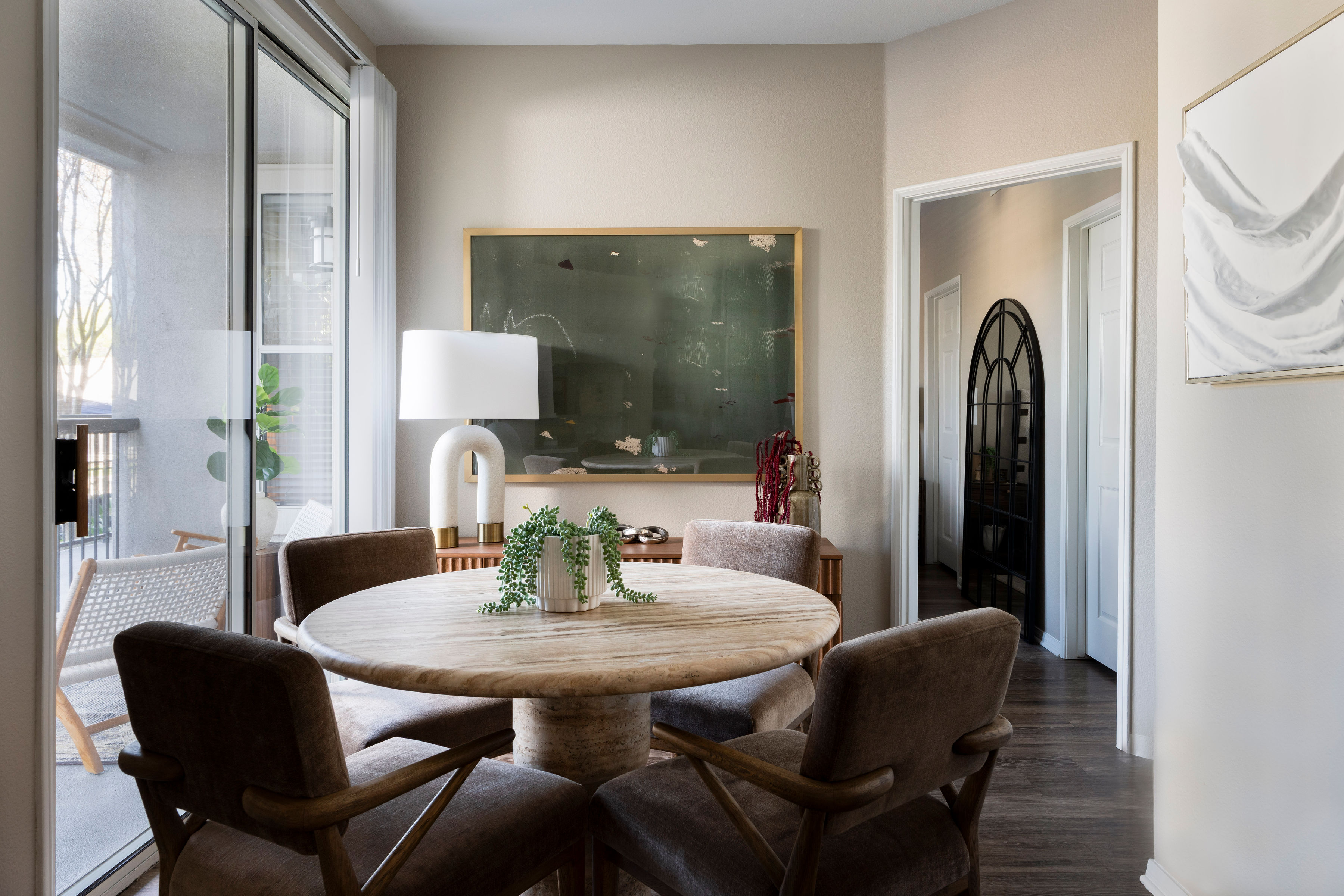 Montrachet Apartments photo 5